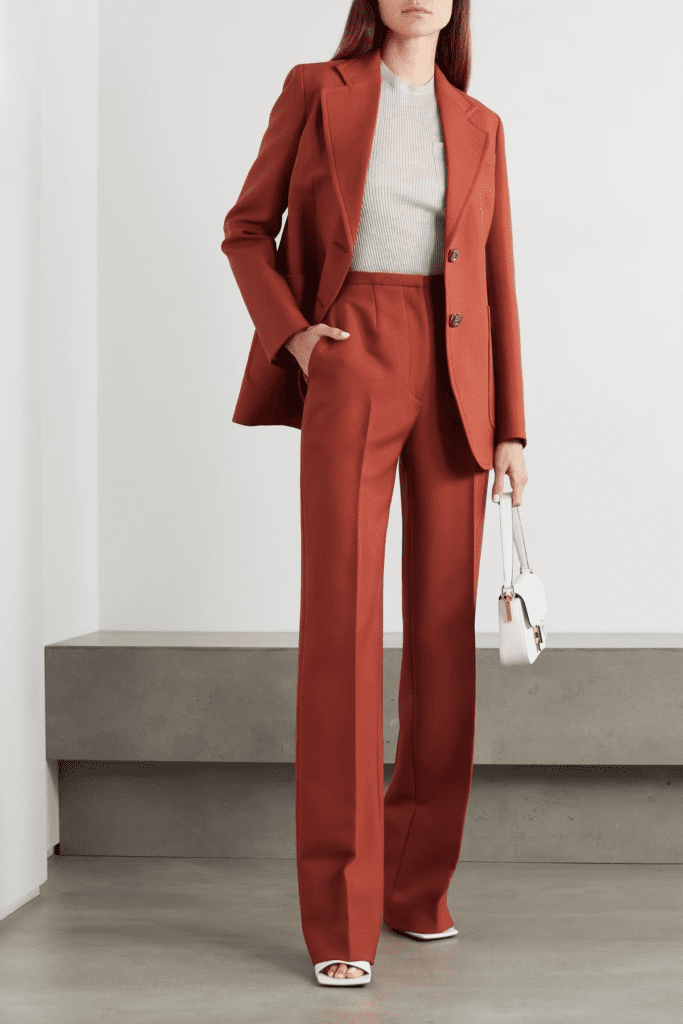 Business casual outfits for women in 2024